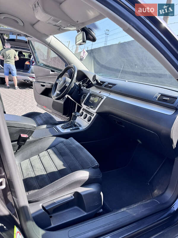 Седан Volkswagen Passat 2008 в Києві фото 11 Седан Volkswagen Passat 2008 в Києві