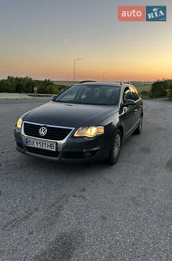 Універсал Volkswagen Passat 2009 в Кам'янець-Подільському