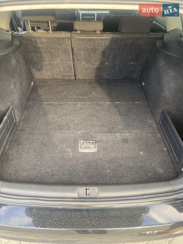 Универсал Volkswagen Passat 2006 в Ужгороде