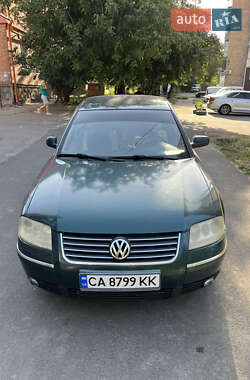 Седан Volkswagen Passat 2001 в Умани