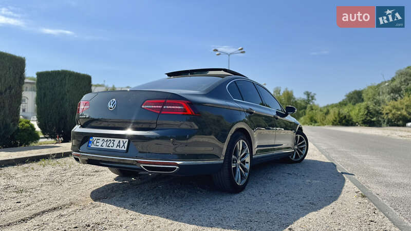 Седан Volkswagen Passat 2017 в Днепре фото 9 Седан Volkswagen Passat 2017 в Днепре