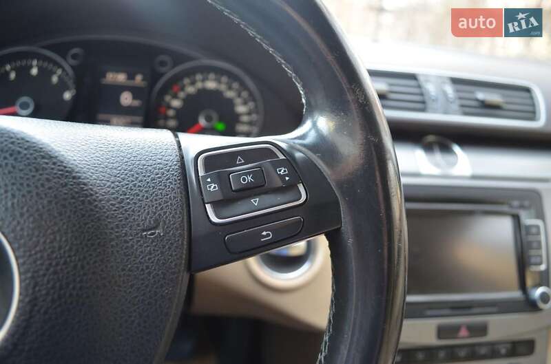 Универсал Volkswagen Passat 2012 в Ковеле