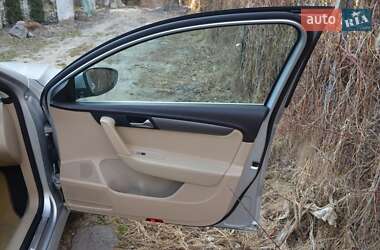 Универсал Volkswagen Passat 2012 в Ковеле