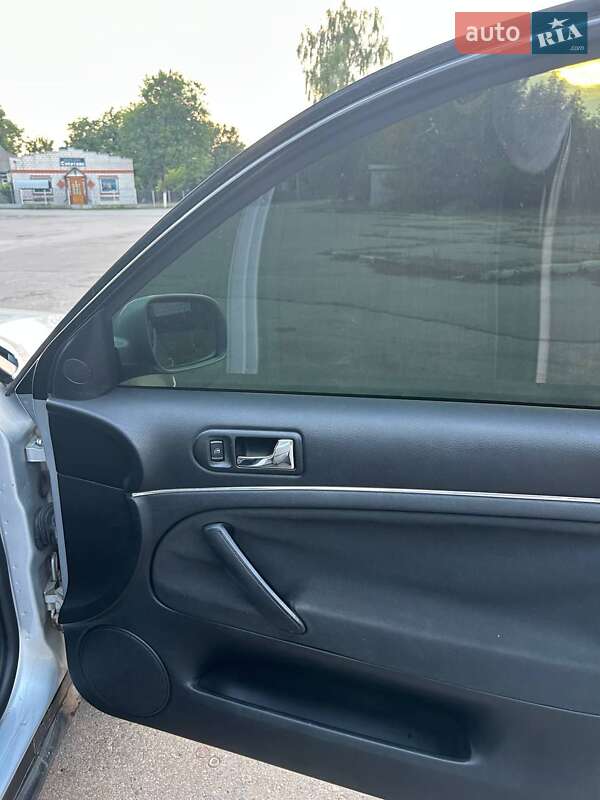 Седан Volkswagen Passat 2001 в Семенівці