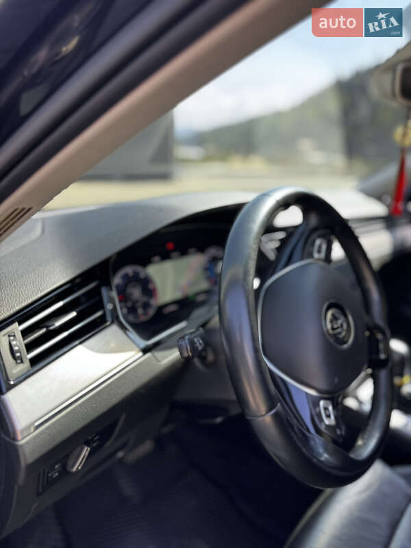 Універсал Volkswagen Passat 2014 в Івано-Франківську