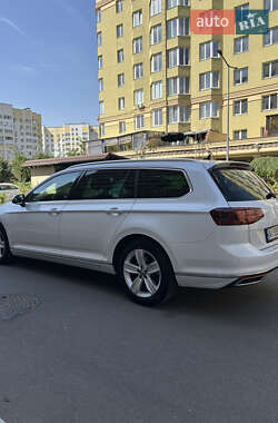 Универсал Volkswagen Passat 2019 в 