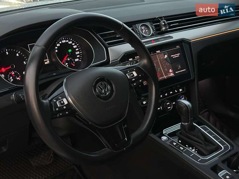 Универсал Volkswagen Passat 2018 в Харькове фото 13 Универсал Volkswagen Passat 2018 в Харькове
