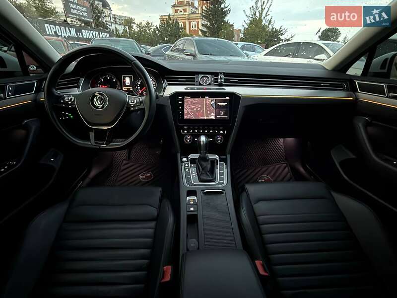 Универсал Volkswagen Passat 2018 в Харькове фото 18 Универсал Volkswagen Passat 2018 в Харькове