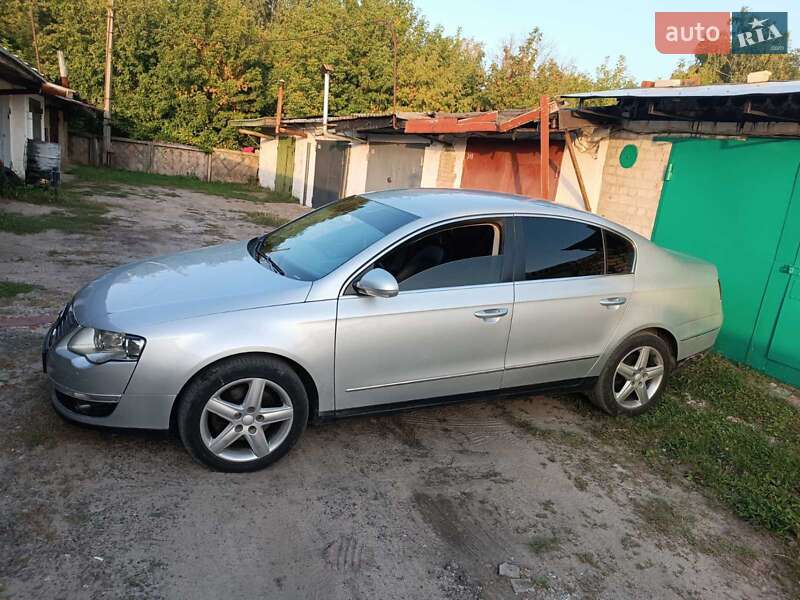Седан Volkswagen Passat 2008 в Шостке