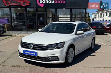 Седан Volkswagen Passat 2015 в Києві