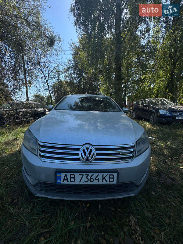 Универсал Volkswagen Passat 2012 в Житомире