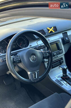 Универсал Volkswagen Passat 2010 в Черкассах