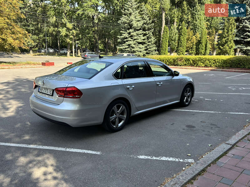 Седан Volkswagen Passat 2013 в Вінниці