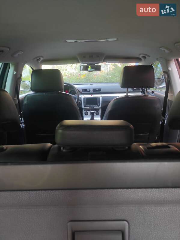 Універсал Volkswagen Passat 2006 в Славуті