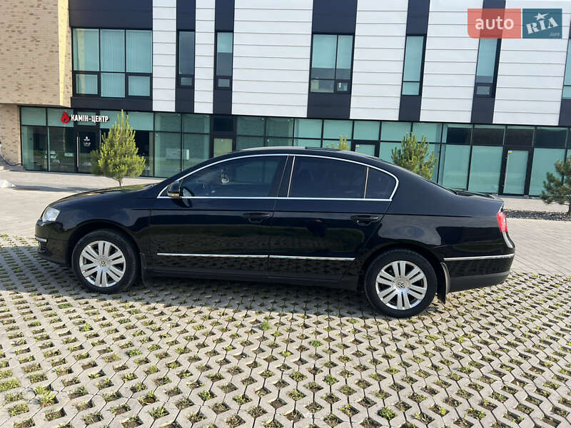 Седан Volkswagen Passat 2008 в Хмельницькому