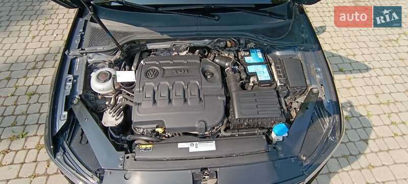 Универсал Volkswagen Passat 2018 в Львове фото 19 Универсал Volkswagen Passat 2018 в Львове