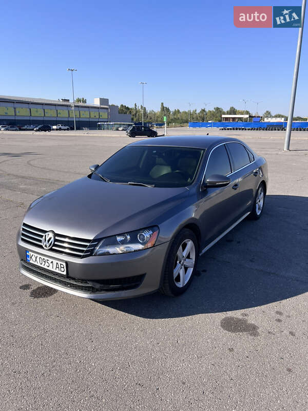 Volkswagen Passat 2012 Volkswagen Passat 2012