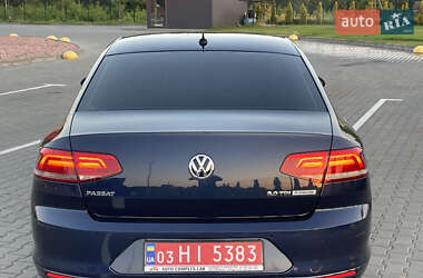 Седан Volkswagen Passat 2015 в 