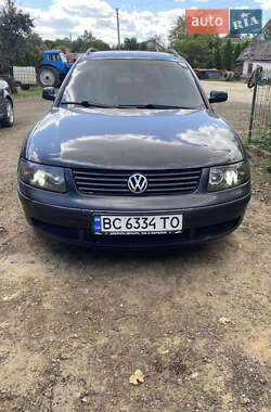Универсал Volkswagen Passat 1997 в Яворове