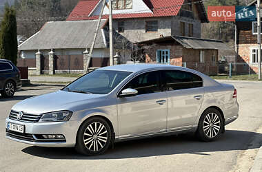 Седан Volkswagen Passat 2012 в Косове