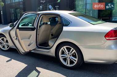 Седан Volkswagen Passat 2014 в Києві