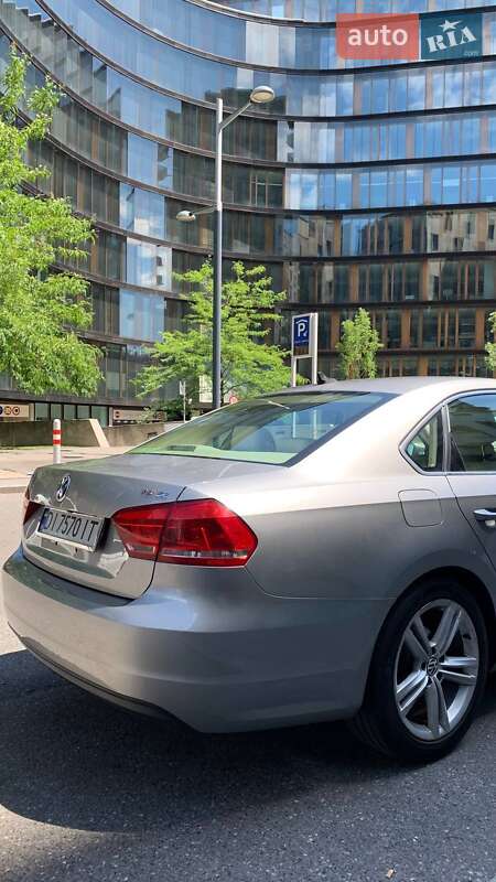 Седан Volkswagen Passat 2014 в Києві фото 11 Седан Volkswagen Passat 2014 в Києві