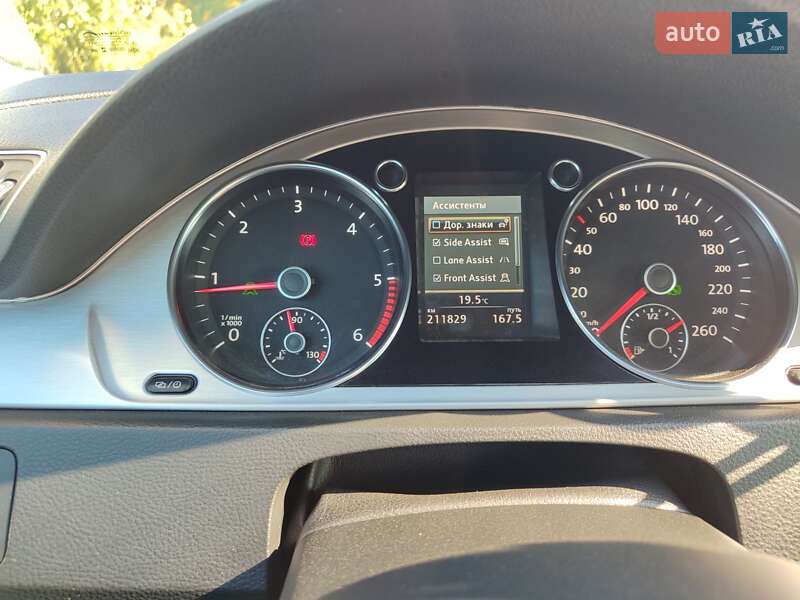 Универсал Volkswagen Passat 2013 в Ровно