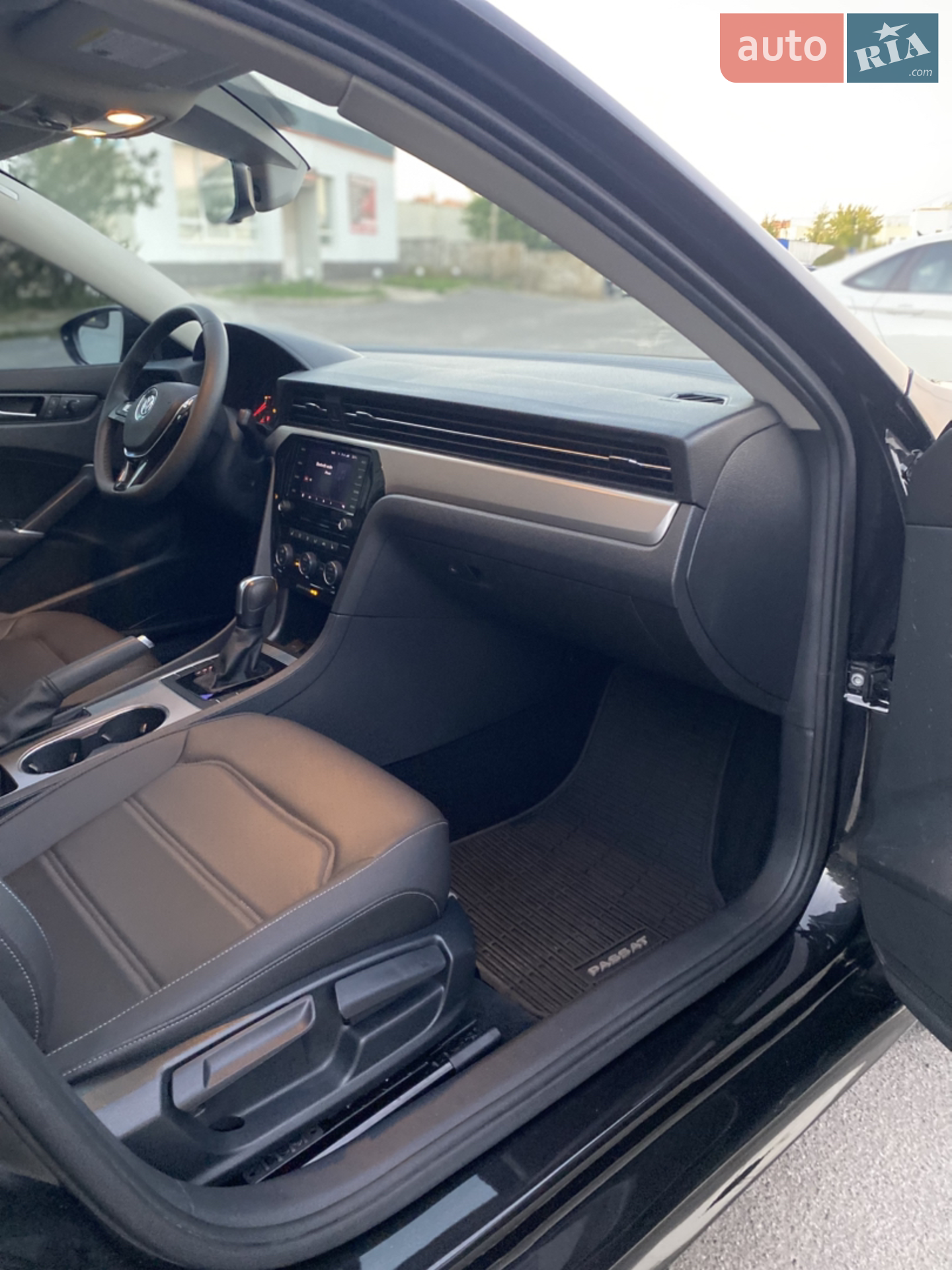 2021 Volkswagen Passat - мініатюра 16