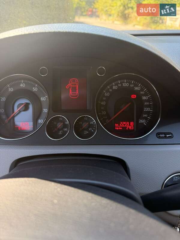 Седан Volkswagen Passat 2005 в Житомире