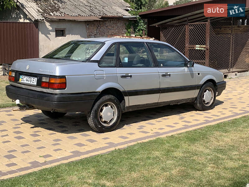 Седан Volkswagen Passat 1991 в Тернополе