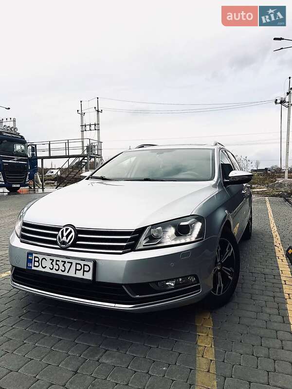 Универсал Volkswagen Passat 2011 в Бродах