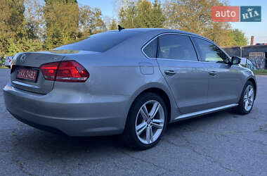 Седан Volkswagen Passat 2014 в Хмельницком