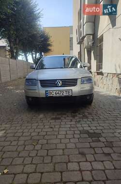 Седан Volkswagen Passat 2005 в Львове
