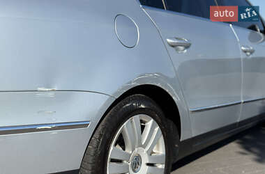 Седан Volkswagen Passat 2005 в 