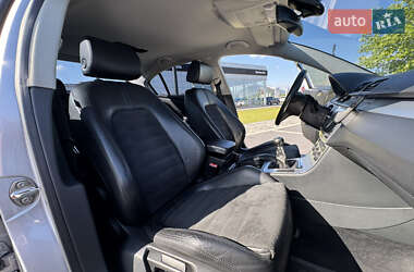 Седан Volkswagen Passat 2005 в 