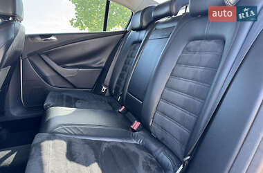 Седан Volkswagen Passat 2005 в 