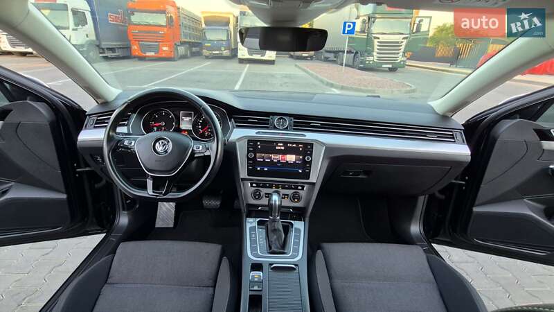 Универсал Volkswagen Passat 2019 в Одессе фото 59 Универсал Volkswagen Passat 2019 в Одессе
