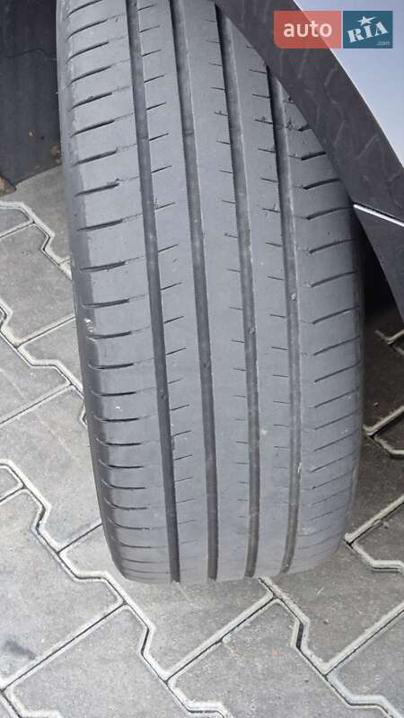 Универсал Volkswagen Passat 2019 в Одессе фото 69 Универсал Volkswagen Passat 2019 в Одессе