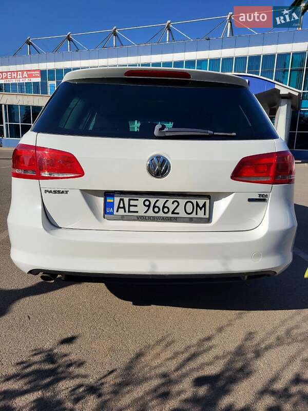 Универсал Volkswagen Passat 2013 в Кривом Роге