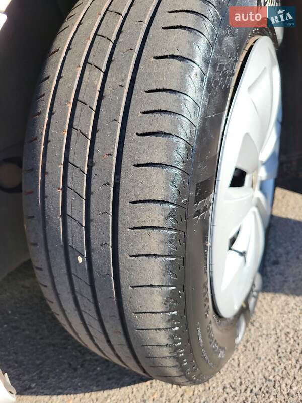 Универсал Volkswagen Passat 2013 в Кривом Роге