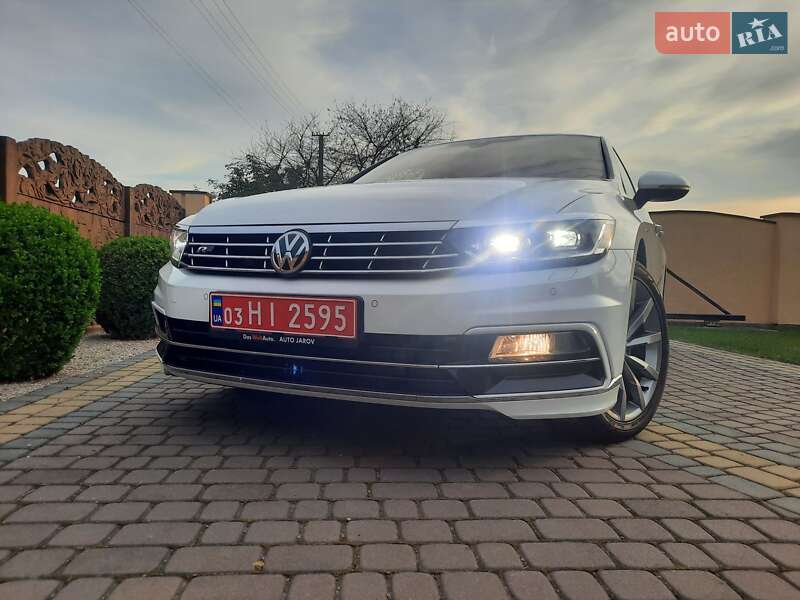 Седан Volkswagen Passat 2018 в Стрые