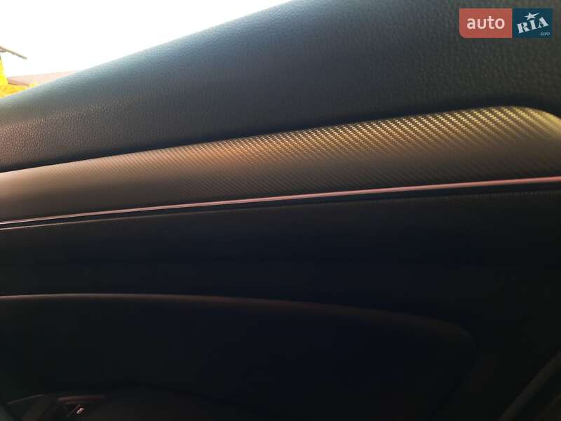 Седан Volkswagen Passat 2018 в Стрые