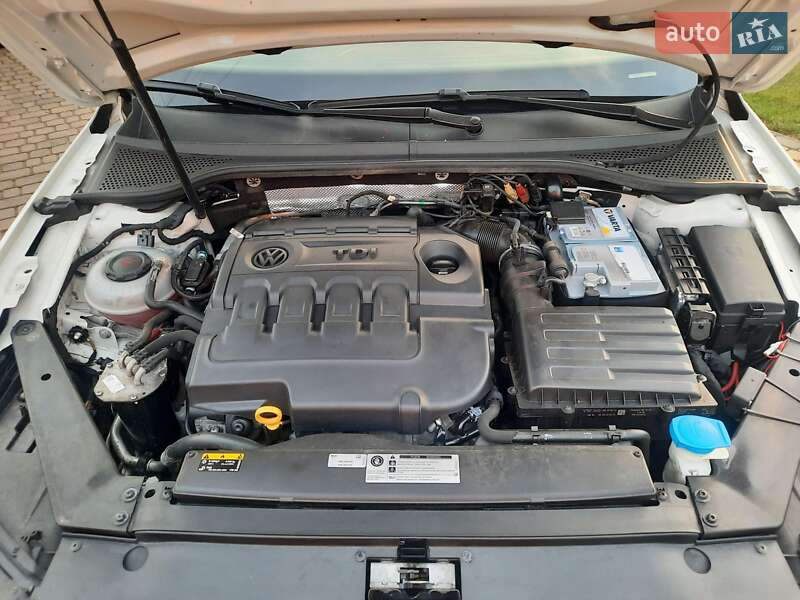 Седан Volkswagen Passat 2018 в Стрые