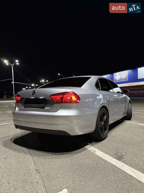 Седан Volkswagen Passat 2014 в Киеве фото 6 Седан Volkswagen Passat 2014 в Киеве