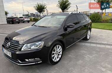 Универсал Volkswagen Passat 2013 в Луцке