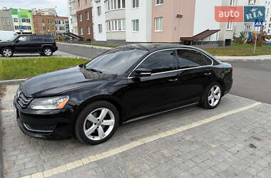Седан Volkswagen Passat 2012 в Виннице