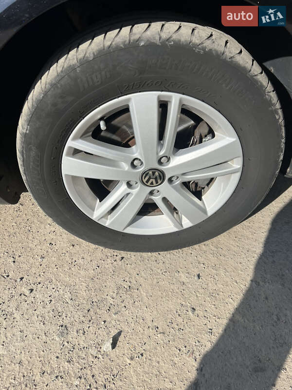 Универсал Volkswagen Passat 2006 в Луцке