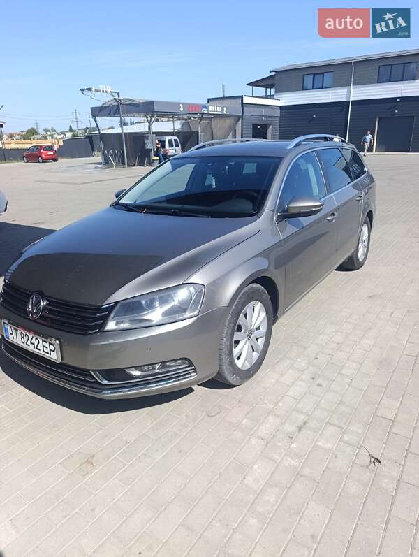 Универсал Volkswagen Passat 2011 в Городенке фото 4 Универсал Volkswagen Passat 2011 в Городенке