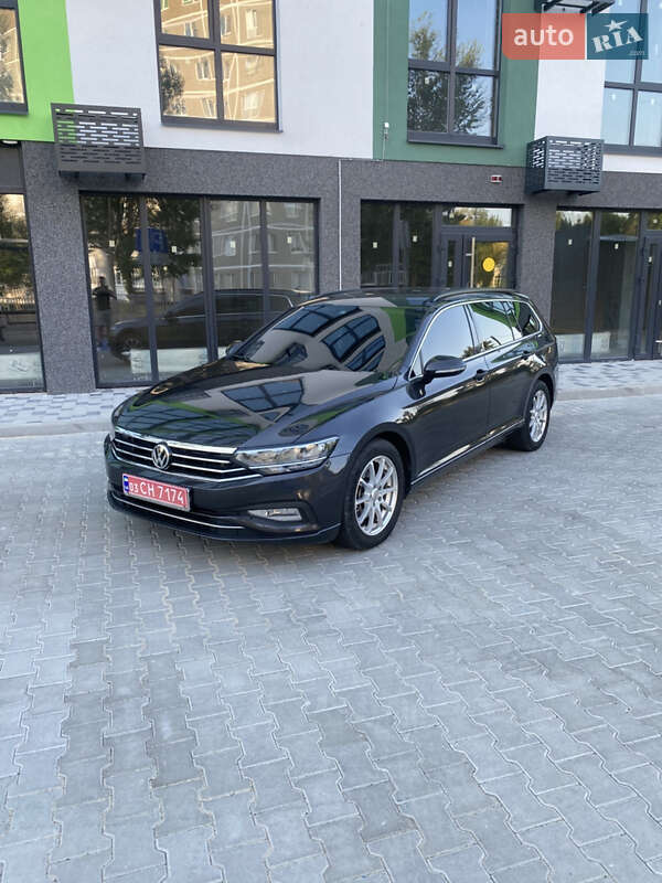 Volkswagen Passat 2020