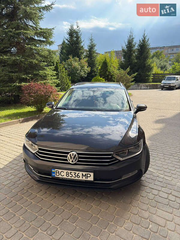Универсал Volkswagen Passat 2018 в Николаеве фото 2 Универсал Volkswagen Passat 2018 в Николаеве